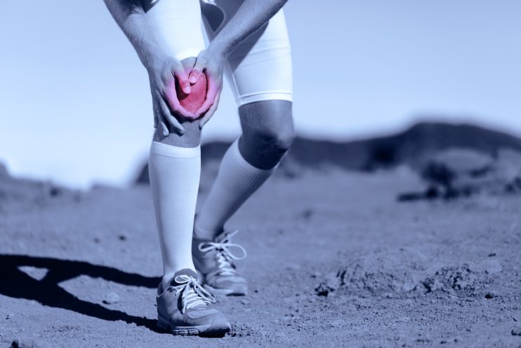 Knee,Pain,Athlete,Sports,Injury,Runner,Man,Running,On,Trail Knee,Pain,Athlete,Sports,Injury,Runner,Man,Running,On,Trail